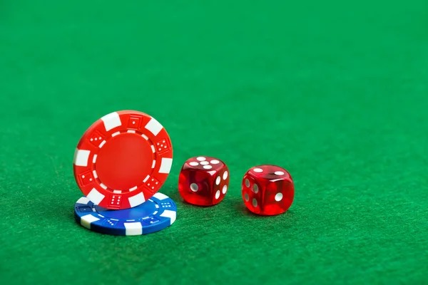 VIP tier dashboard showing tier level, cashback percentage, and monthly progress on donasibet slot
